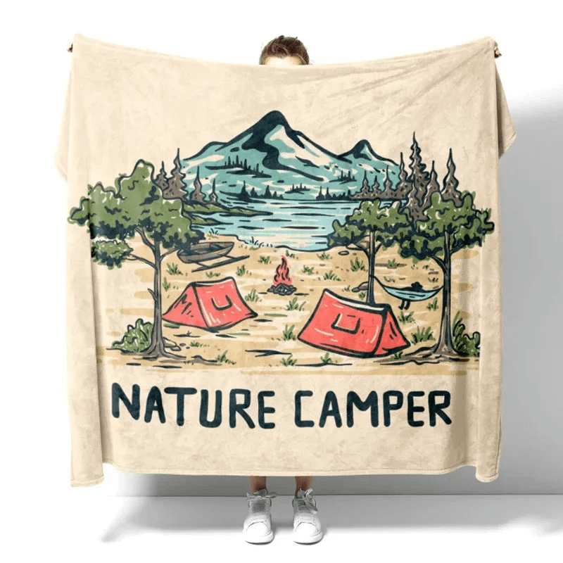 Couverture Cosy avec motifs Campeur Nature Camp / 150x220cm / Polyester